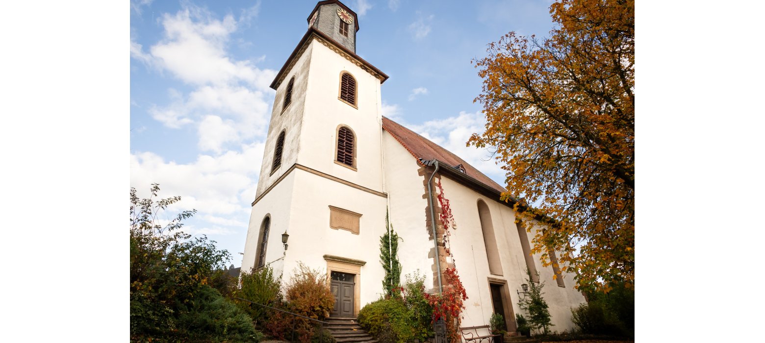 Kirche in Dreisen Kirche in Dreisen